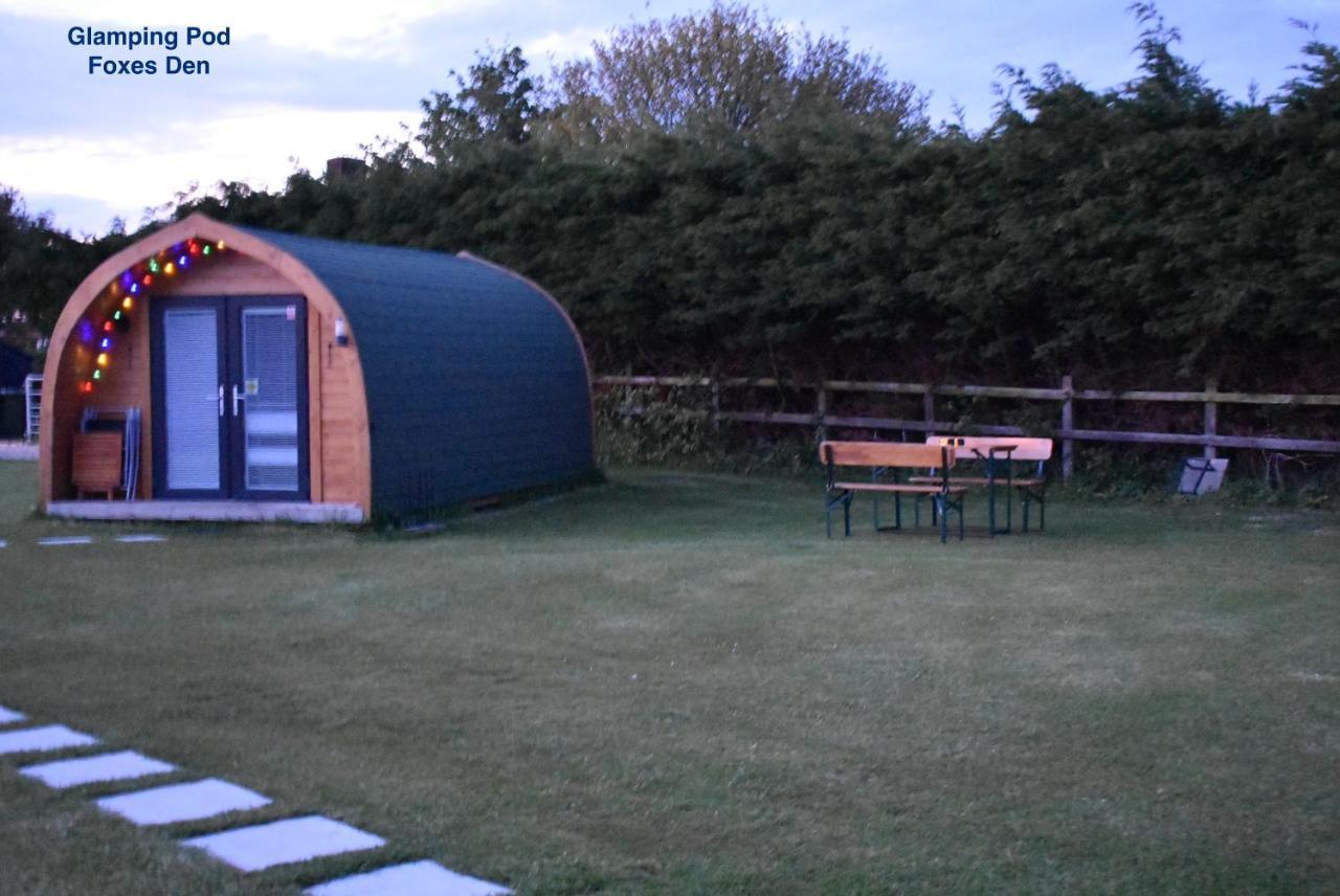 Lanterns Shepherds Huts & Glamping Happisburgh Екстер'єр фото