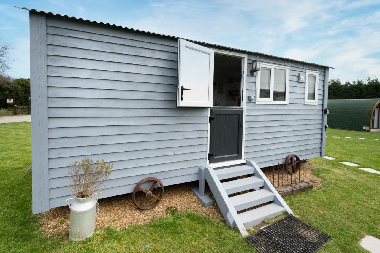 Lanterns Shepherds Huts & Glamping Happisburgh Екстер'єр фото