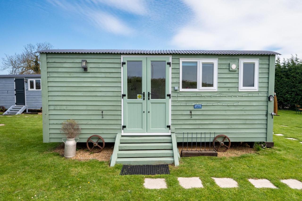 Lanterns Shepherds Huts & Glamping Happisburgh Екстер'єр фото